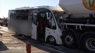 20 Verletzte bei Busunfall auf A3 am Wiesbadener Kreuz