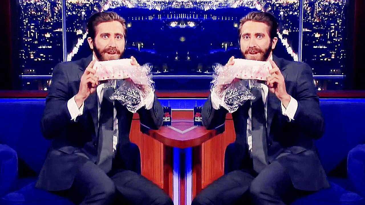Jake Gyllenhaal - PLAY