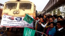 वरिष्ठ नागरिक तीर्थ यात्रा की रेलगाड़ी को मंत्री दीपा ने किया रवाना 1