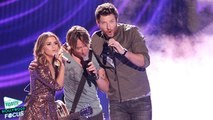 Keith Urban and His Tourmates Performance of ‘Wasted Time’ at CMT Awards 2016