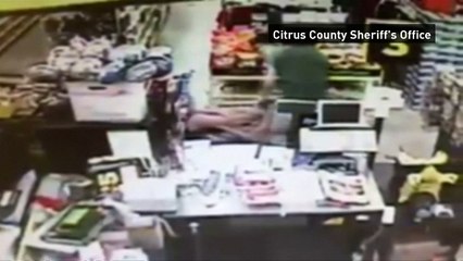 Mother fights off man attempting to kidnap her child