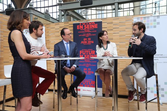 Échange sur le stand SGMAP du Festival Futur en Seine