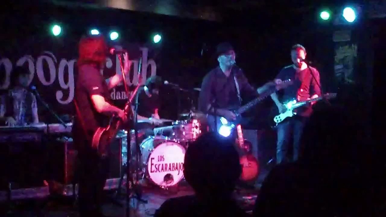 Los Escarabajos (13/24) Get Back (BoogaClub, Granada) [11-05-2012]