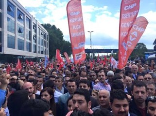 CHP'liler Sokağa İndi, Polis Müdahale Etti