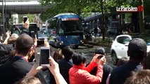 Euro 2016 : les Bleus sont arrivés à leur hôtel devant des supporteurs déçus