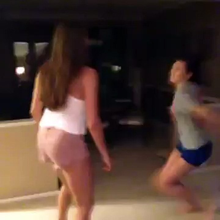 How to dodge a kick