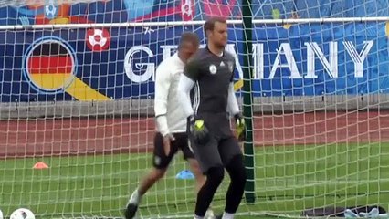 Manuel Neuer's Intense Preparation for EURO 2016 ⚽