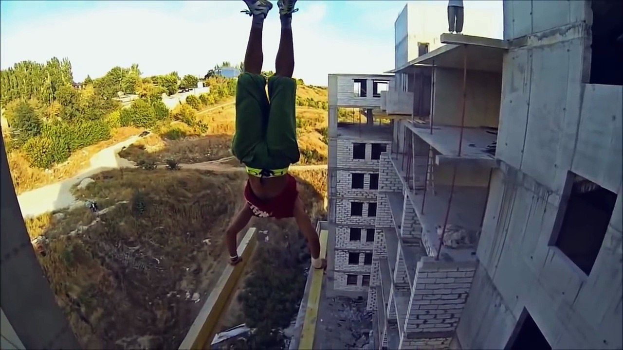 People are awesome 2016 (Ahrix - Nova)