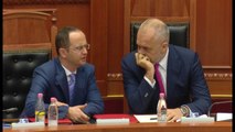 RAMA PARALAJMERON SE I KA VOTAT PER REFORMEN NE DREJTESI,TENSION NE KUVEND LAJM mpg