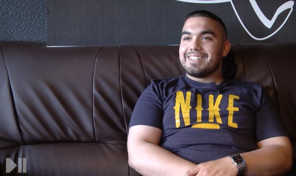 Nasty Nass, l'humoriste qui pèse à Strasbourg