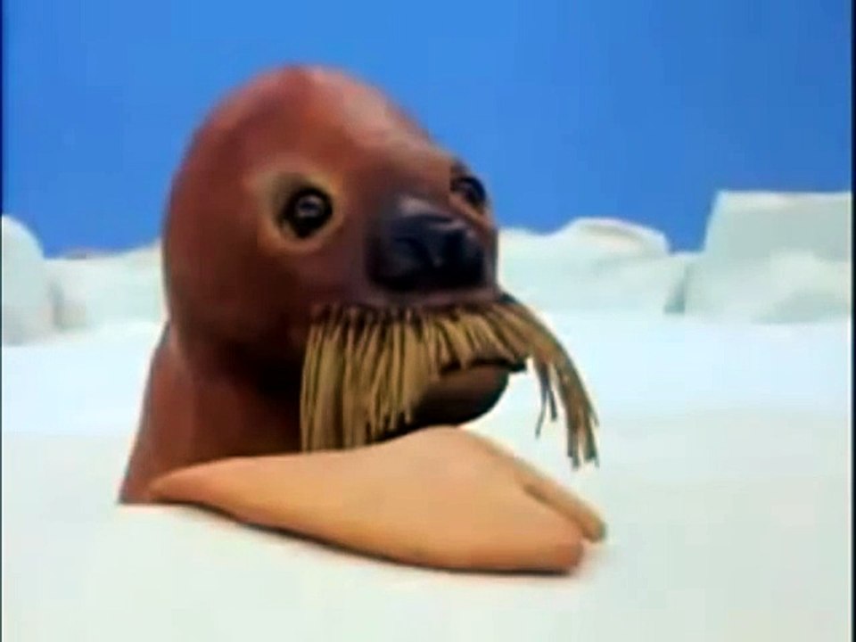 TF2 dub  Scout Pingu meet Heavy Walrus Guy