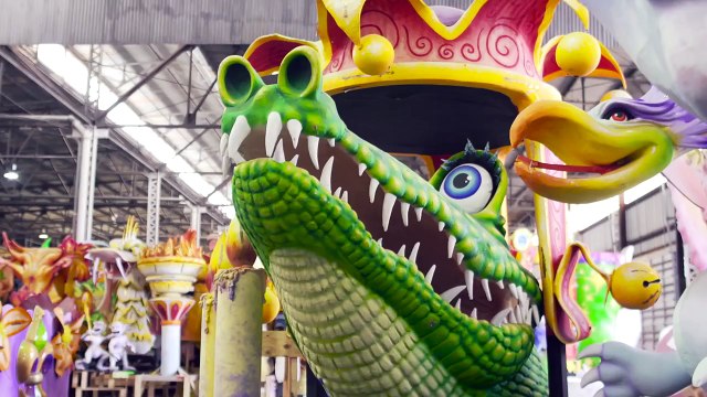 Making Mardi Gras Floats with Kern Studios