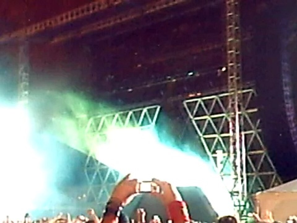 robot human robot human robot human robot human