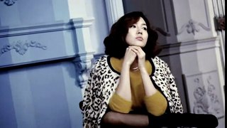 Sung Yuri 'Vogue girl' photoshoot - 2012 November issue