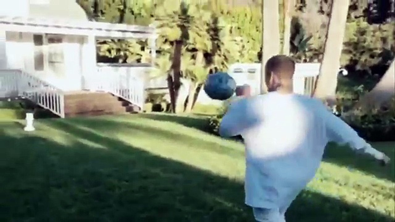 Neymar & Justin Bieber - Jogando Bola