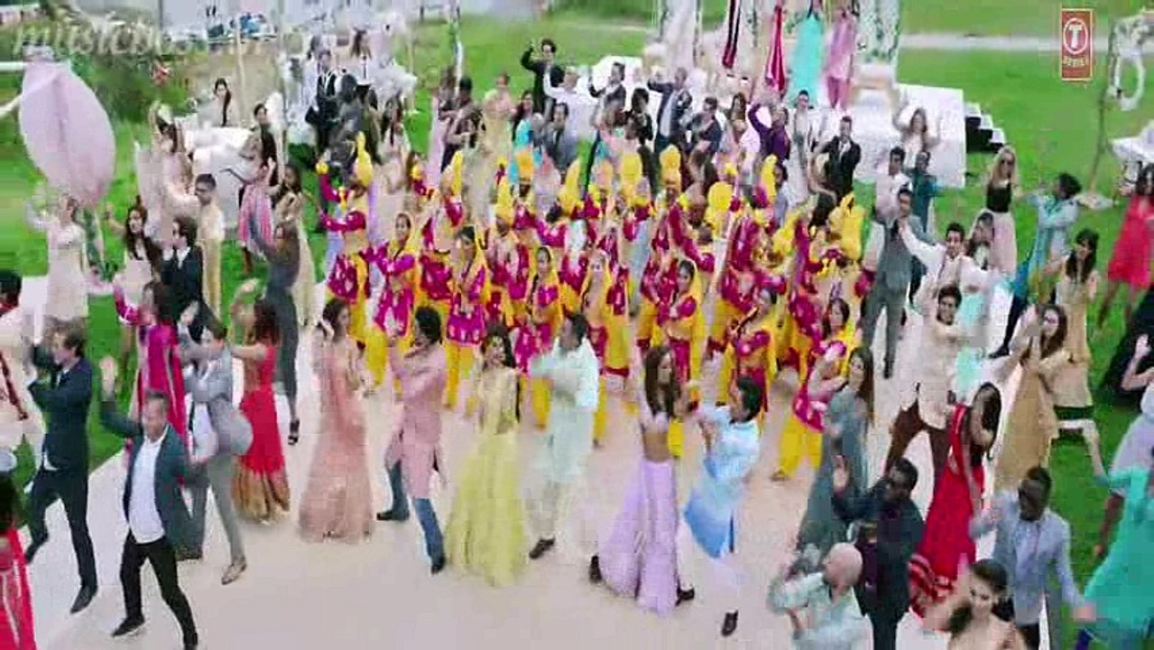 Malamaal (Housefull 3)