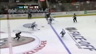 ALL 50 OF COREY PERRY'S GOALS (10-11) - NHL