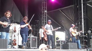 Trampled by Turtles - Are You Behind the Shining Star? (FPSF - Houston 06.05.16) HD