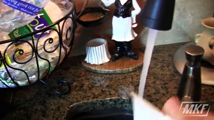 BODYBUILDING KITCHEN TIP - EASY GEORGE FOREMAN CLEANING