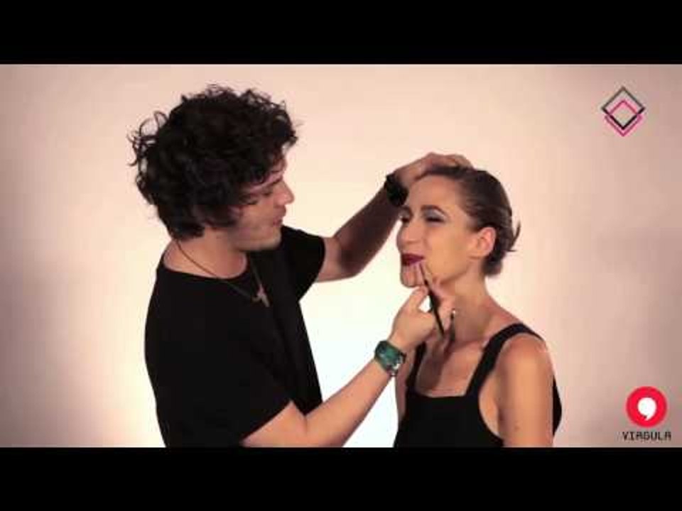 Passo-a-passo: Batom vermelho, com Paola de Orléans e Lau Neves