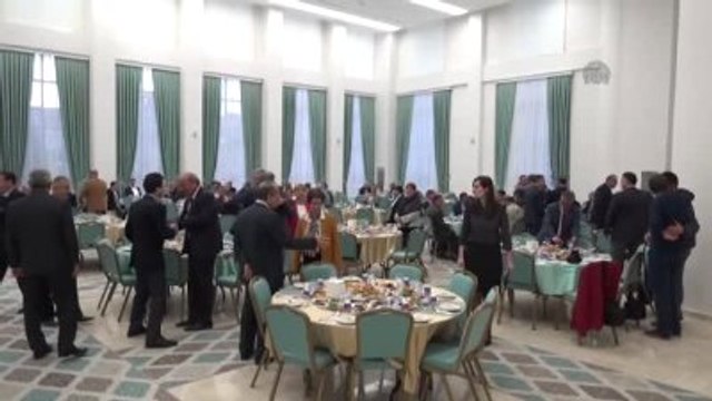 Bilecik Valisi Nayir'a Veda Yemeği