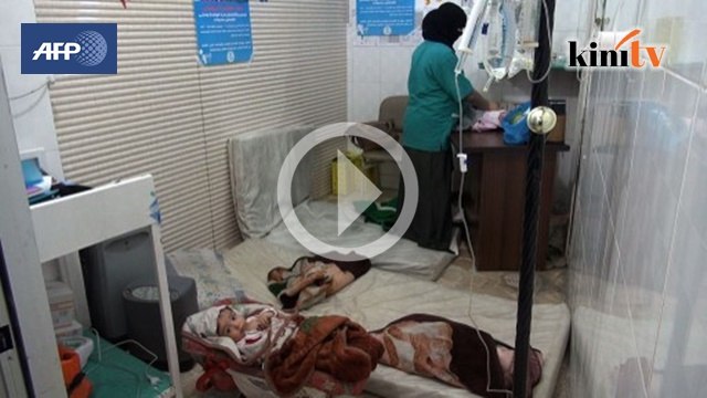 Kakitangan hospital selamatkan bayi selepas Aleppo dibom