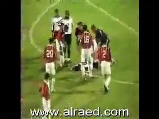 footballer dies with heart attack during the match part 1