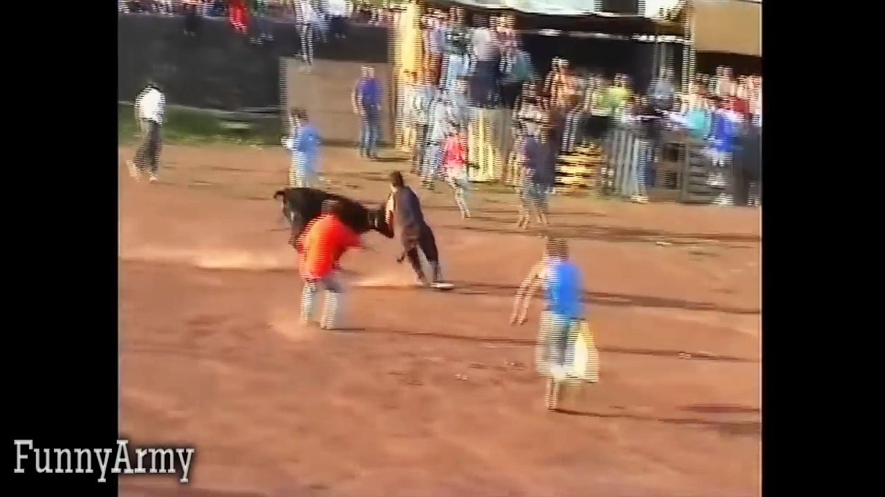 Funny Videos Funny Fails Crazy People Stupid People Doing Stupid Thing When bull attack