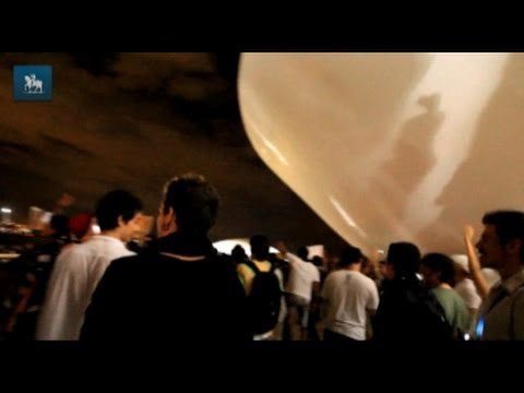 Manifestantes ocupam marquise do Congresso Nacional em Brasília