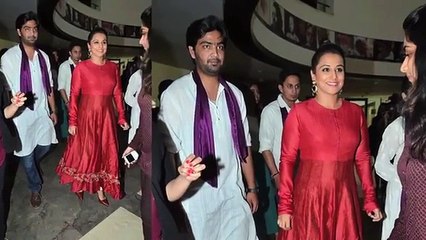 Vidya Balan Nipple show in dress