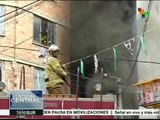 Bolivia: bomberos sofocan incendio en zona comercial de La Paz