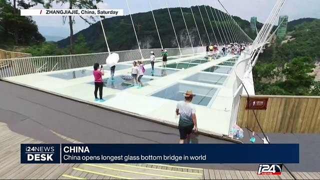 China opens longest glass bottom bridge in world