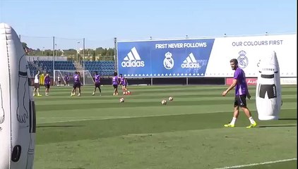 Sergio Ramos header in training (20 August 2016)