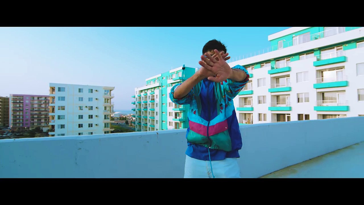 au gust zilele-criss blaziny feat. alexandra stan