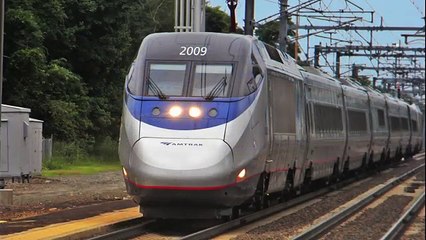 why trains suck in America