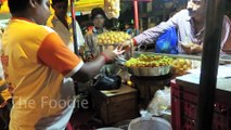 Sev puri, Bhel, Paani puri wala (Mumbai famous dish)