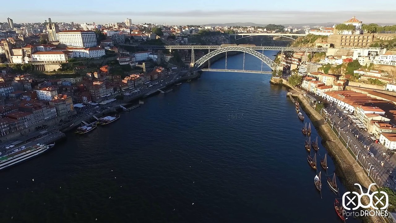 Volando Porto. Fly over Oporto