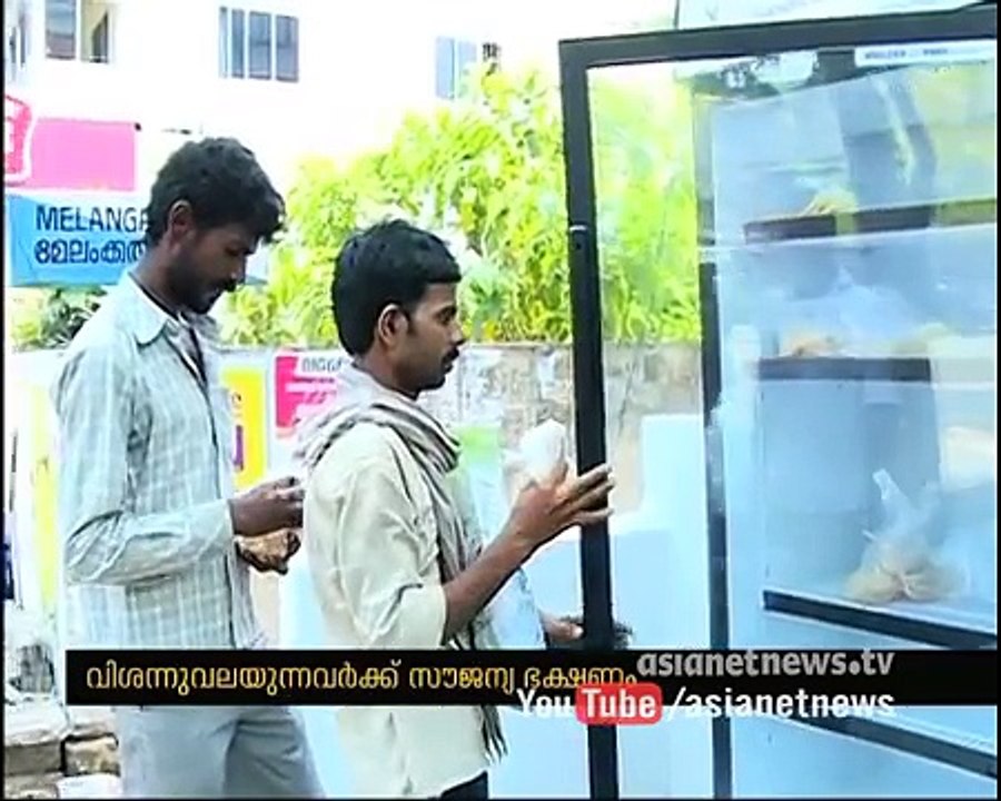 Ce qu'elle fait devant son restaurant après avoir vu un SDF fouiller dans les poubelles, est vraiment génial !