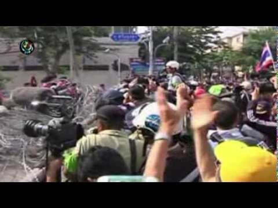 Burmese embassy warns migrants to avoid Bangkok protests