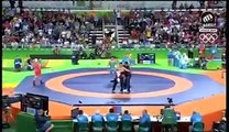 Moğol Güreşçi Özbek Güreşçiye Yenilince Rio'da Kıyamet Koptu