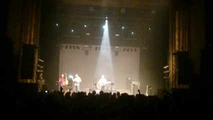 Les Trois Accords: pièce de viande! (extrait)