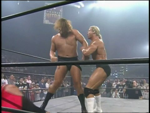 Lex Luger and Giant square off at WCW Monday Nitro 10.06.1996