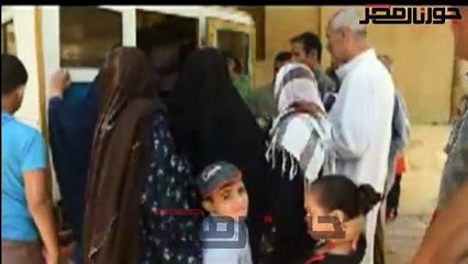 توزيع كراتين المواد الغذائية المجانية على الأسر الأولى بالرعاية بالفيوم