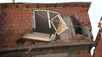 Kiralık Ev Aramaya Gitti, Evini Yıkılmış Halde Buldu