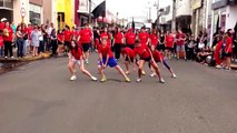 Flash mob equipe vermelha 2013 - Anglo 24 horas