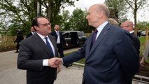 François Hollande se moque de l'âge d'Alain Juppé