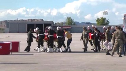 Şehit Uzman Çavuş Ardıç ile Yüksel'in Cenazeleri Memleketlerine Uğurlandı