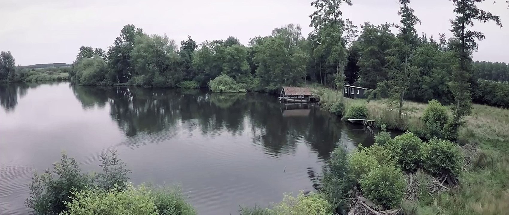 Mula B & Louis ft. 3robi - Chossel Een Beetje