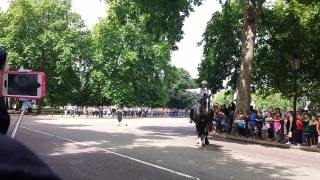 6 25 15 Changing of the Guard at Buckingham Palace