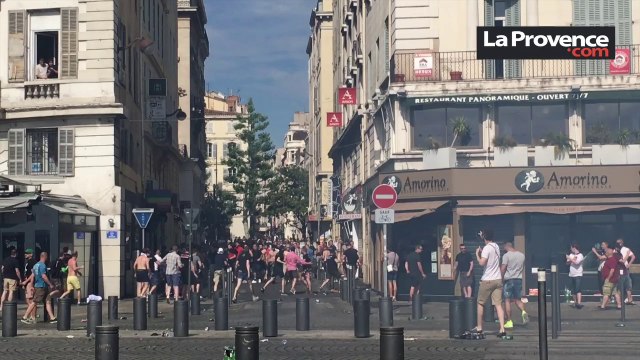 Russes et Anglais se battent dans les rues de Marseille